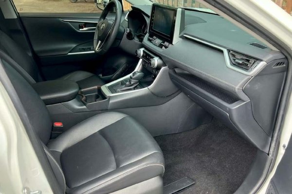 Toyota RAV4 2020, 54900 км, за 16144 USD - фото 16