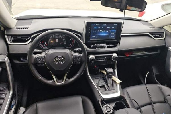 Toyota RAV4 2020, 57900 км, за 15499 USD - фото 16