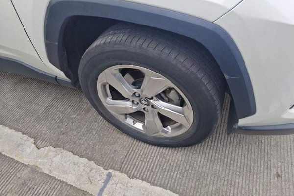 Toyota RAV4 2020, 57900 км, за 15499 USD - фото 15