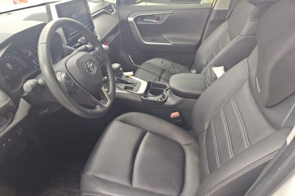 Toyota RAV4 2020, 57900 км, за 15499 USD - фото 6