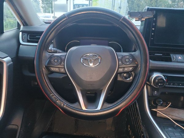 Toyota RAV4 2020, 64400 км, за 13953 USD - фото 11