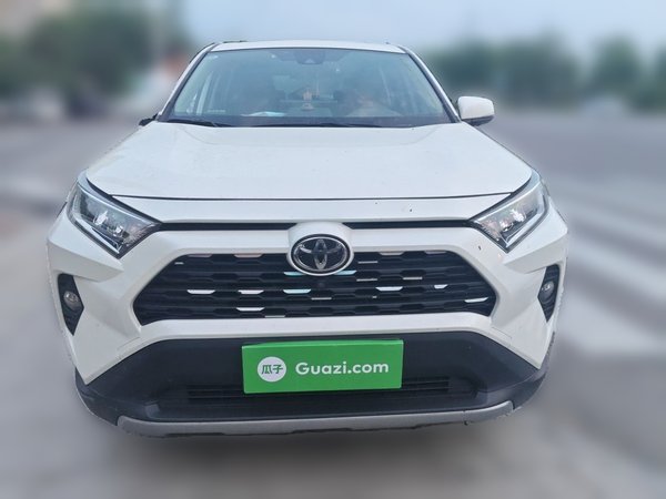 Toyota RAV4 2020, 64400 км, за 13953 USD
