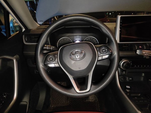Toyota RAV4 2020, 96700 км, за 14573 USD - фото 11