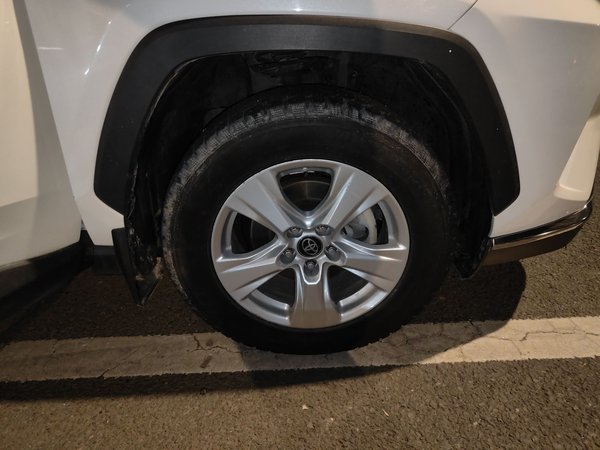 Toyota RAV4 2020, 96700 км, за 14573 USD