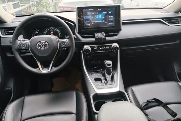 Toyota RAV4 2020, 49200 км, за 17370 USD - фото 13
