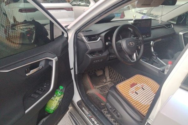 Toyota RAV4 2021, 59700 км, за 14309 USD - фото 16