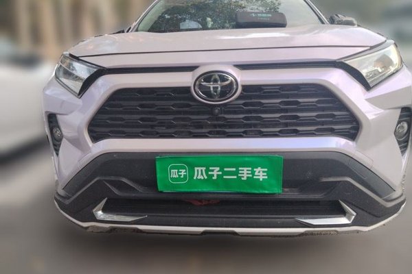 Toyota RAV4 2021, 59700 км, за 14309 USD