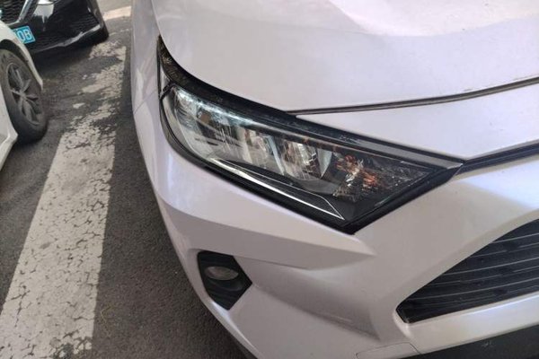 Toyota RAV4 2021, 59700 км, за 14309 USD - фото 7