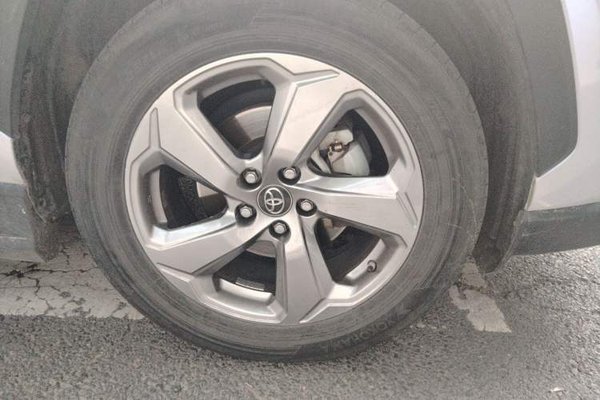 Toyota RAV4 2021, 59700 км, за 14309 USD - фото 8