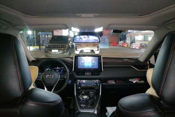 Toyota RAV4 2021, 114100 км, за 14740 USD - фото 17