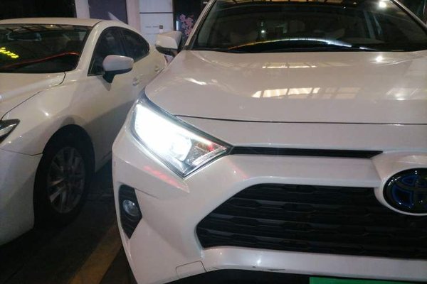 Toyota RAV4 2021, 114100 км, за 14740 USD - фото 6