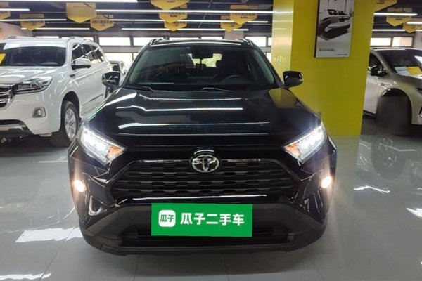 Toyota RAV4 2022, 20900 км, за 16574 USD