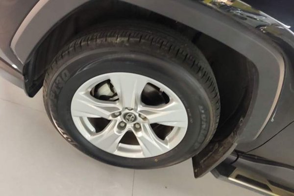 Toyota RAV4 2022, 20900 км, за 16574 USD - фото 8