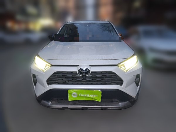 Toyota RAV4 2022, 22599 км, за 19500 USD