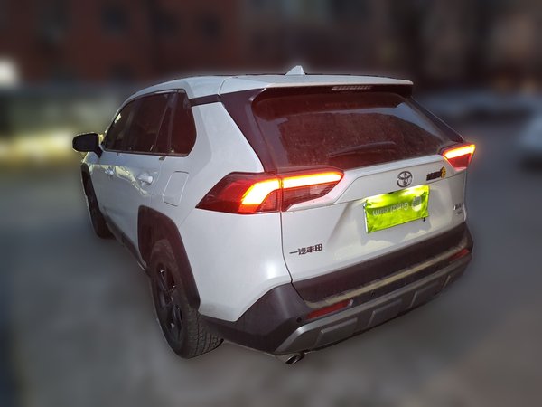 Toyota RAV4 2022, 22599 км, за 19500 USD - фото 8