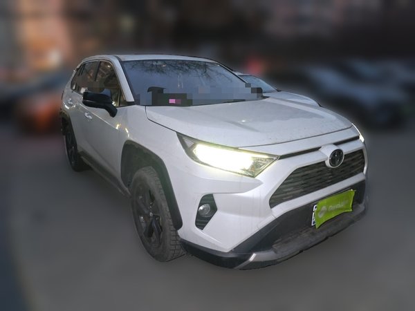 Toyota RAV4 2022, 22599 км, за 19500 USD