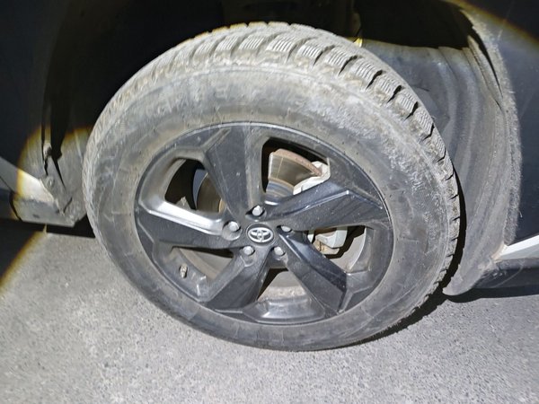 Toyota RAV4 · 2022 год