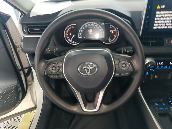 Toyota RAV4 2022, 30600 км, за 19108 USD - фото 14