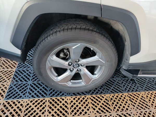 Toyota RAV4 2022, 30600 км, за 19108 USD - фото 10