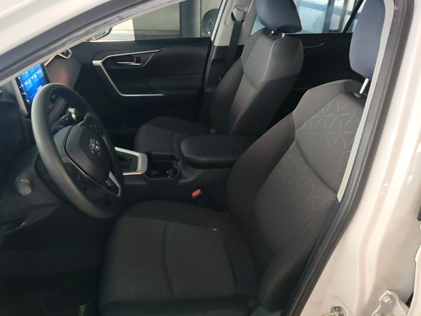 Toyota RAV4 2022, 30600 км, за 19108 USD - фото 18