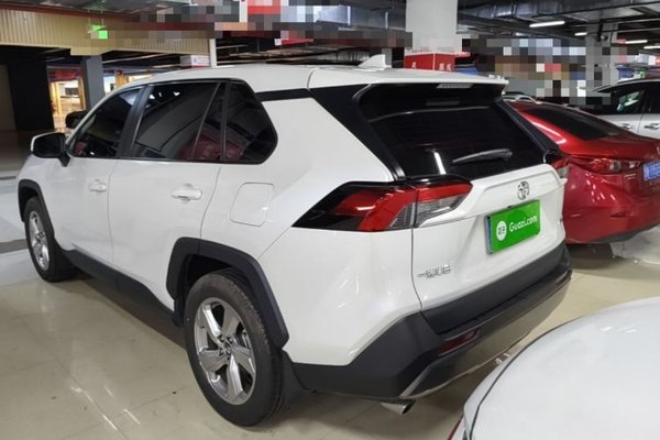 Toyota RAV4 2022, 6500 км, за 19397 USD - фото 13