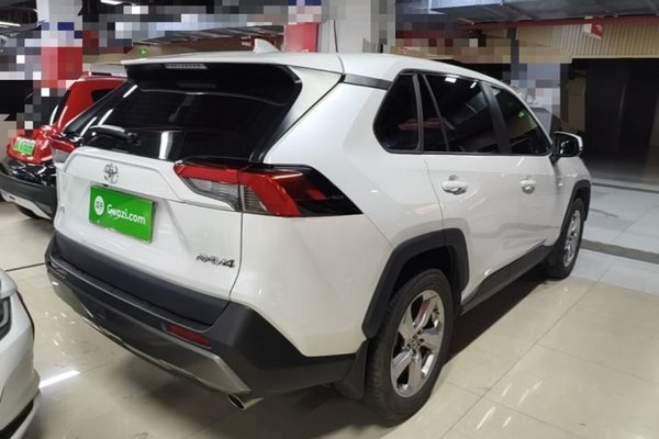 Toyota RAV4 2022, 6500 км, за 19397 USD - фото 6