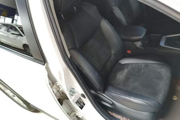 Toyota RAV4 2022, 6500 км, за 19397 USD - фото 24