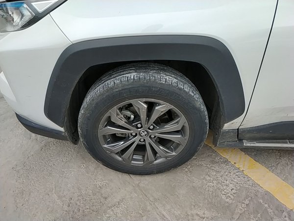 Toyota RAV4 2023, 32500 км, за 20761 USD - фото 8