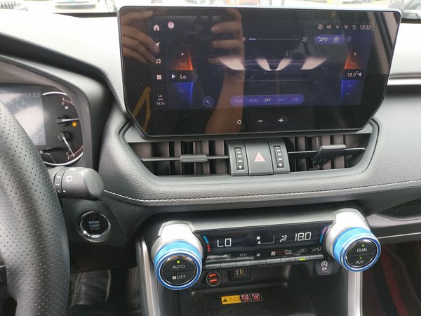 Toyota RAV4 2023, 32500 км, за 20761 USD - фото 16