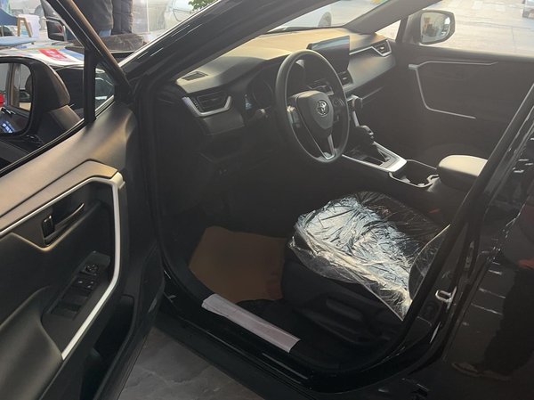 Toyota RAV4 2024, 100 км, за 19499 USD - фото 8