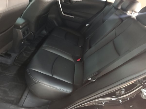 Toyota RAV4 2024, 6800 км, за 19118 USD - фото 20