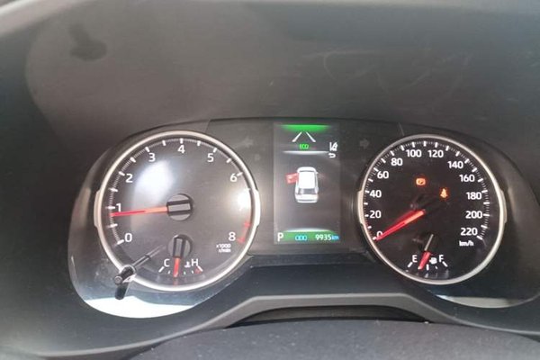 Toyota RAV4 2024, 9900 км, за 19301 USD - фото 15