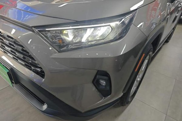 Toyota RAV4 2024, 8800 км, за 18290 USD - фото 9