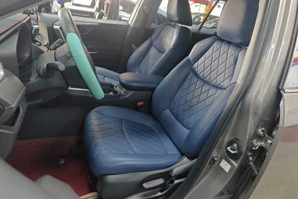 Toyota RAV4 2024, 8800 км, за 18290 USD - фото 18