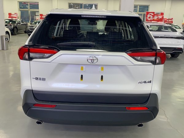 Toyota RAV4 2024, 100 км, за 19191 USD - фото 4