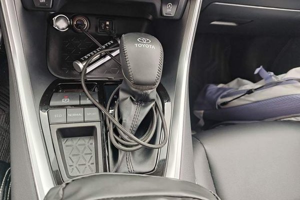 Toyota RAV4 2024, 9200 км, за 17831 USD - фото 11