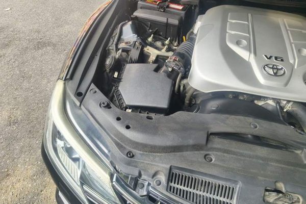 Toyota Reiz 2013, 67400 км, за 10270 USD - фото 23