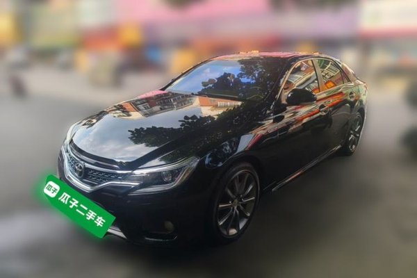 Toyota Reiz · 2013 год