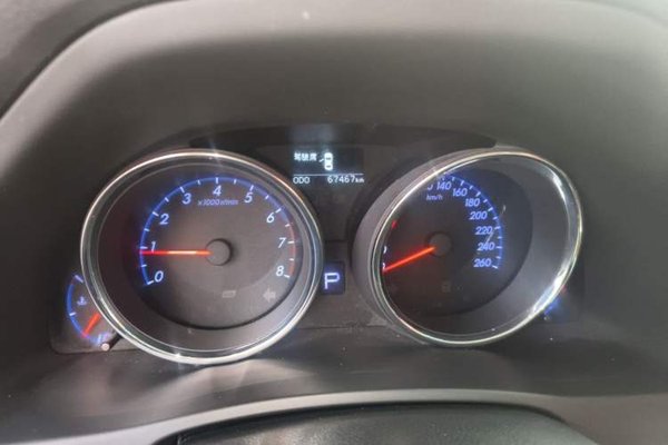Toyota Reiz 2013, 67400 км, за 10270 USD - фото 12
