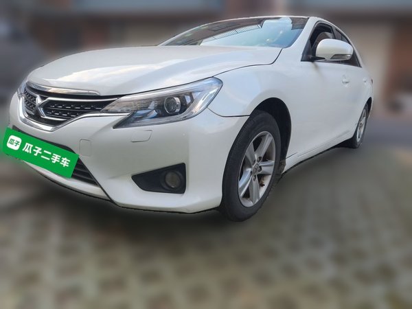 Toyota Reiz · 2013 год