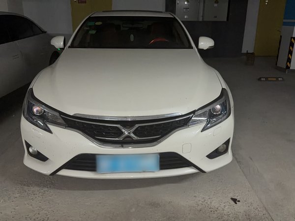 Toyota Reiz 2013, 103400 км, за 8924 USD