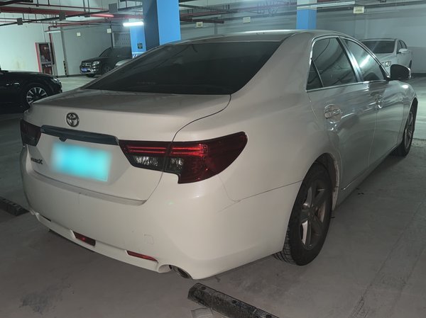 Toyota Reiz 2013, 103400 км, за 8924 USD