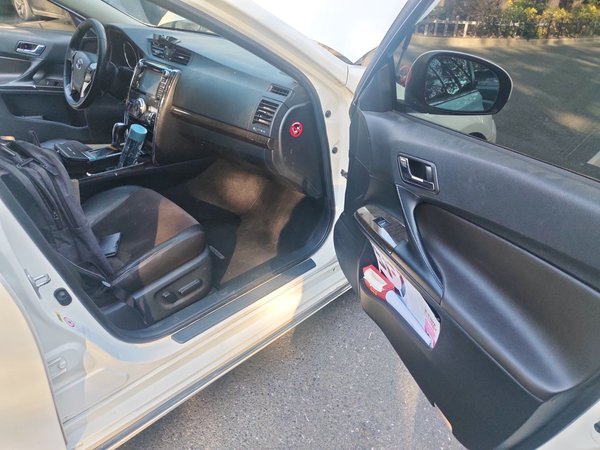 Toyota Reiz 2013, 234200 км, за 8215 USD - фото 19