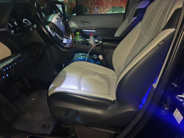 Toyota SIENNA 2021, 91700 км, за 9999999 USD - фото 16