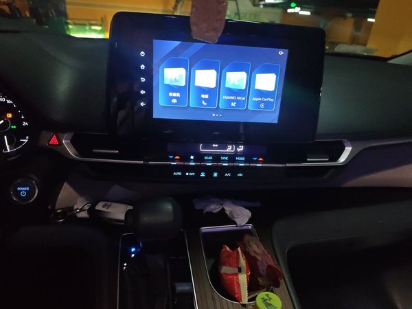 Toyota SIENNA 2021, 91700 км, за 9999999 USD - фото 14