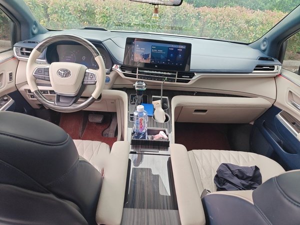 Toyota SIENNA 2021, 95400 км, за 34215 USD - фото 7