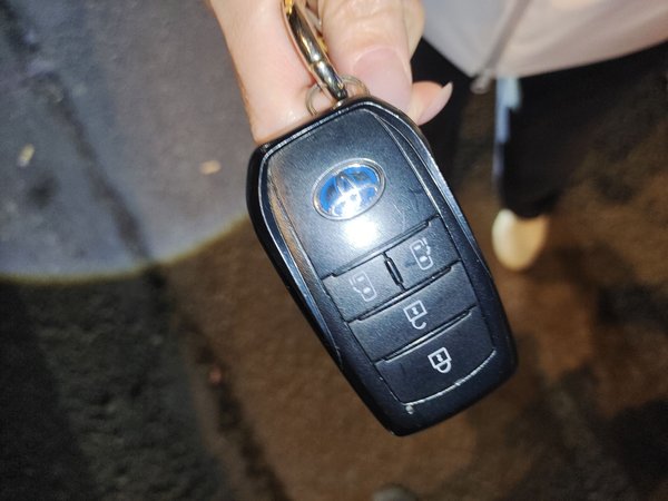 Toyota SIENNA 2023, 14900 км, за 9999999 USD - фото 10