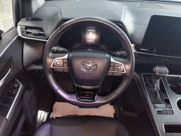 Toyota SIENNA 2023, 67700 км, за 36733 USD - фото 10