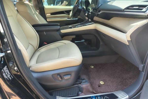 Toyota SIENNA 2024, 13000 км, за 51499 USD - фото 17