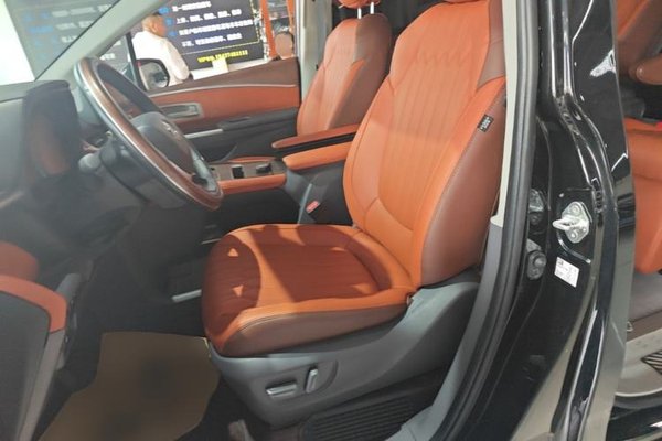 Toyota SIENNA 2024, 22200 км, за 34974 USD - фото 17